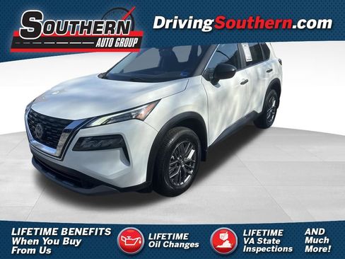 Used 2023 Nissan Rogue S AWD/4WD image 1