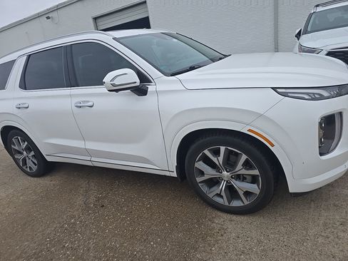 Used 2021 Hyundai Palisade Limited image 2