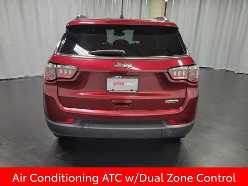 Used 2022 Jeep Compass Latitude w/ Convenience Group FWD image 7