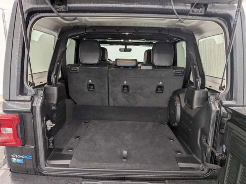 Used 2023 Jeep Wrangler Sahara w/ Cold Weather Group image 33