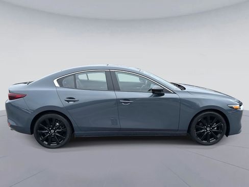 Certified 2025 MAZDA MAZDA3 s image 2