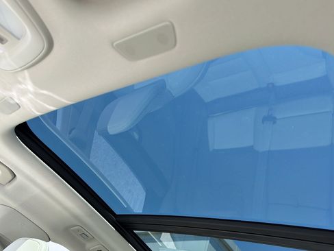 New 2026 Volvo XC60 B5 Ultra w/ Climate Package image 16