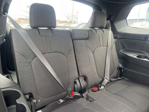 New 2025 Honda Pilot Sport image 16