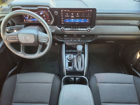 Used 2025 Chevrolet Colorado Trail Boss image 29