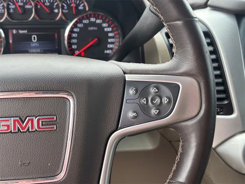 Used 2016 GMC Yukon SLT w/ Open Road Package image 10