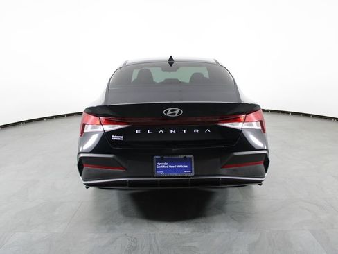Certified 2024 Hyundai Elantra SEL FWD image 11