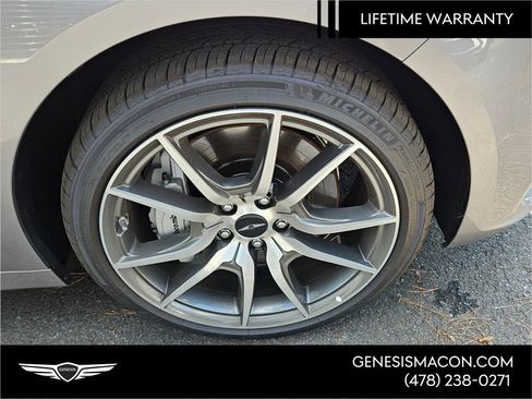 New 2026 Genesis G70 2.5T Prestige image 19