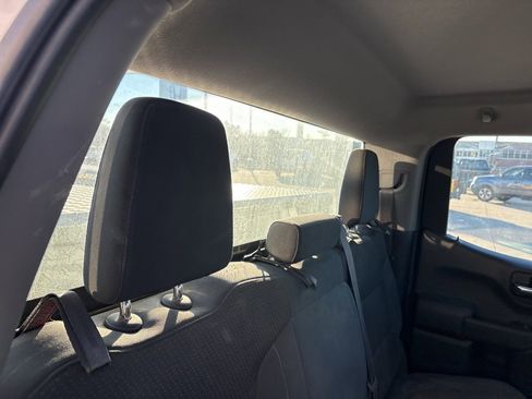 Used 2019 Chevrolet Silverado 1500 W/T w/ Trailering Package image 30