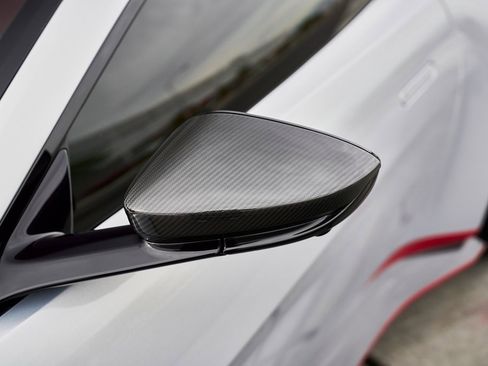 Used 2023 Aston Martin V12 Vantage image 11