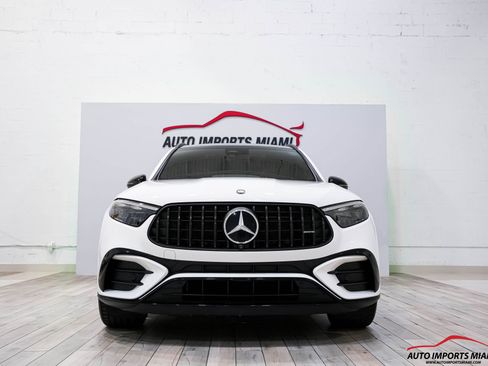 Used 2024 Mercedes-Benz GLC 43 AMG 4MATIC image 31