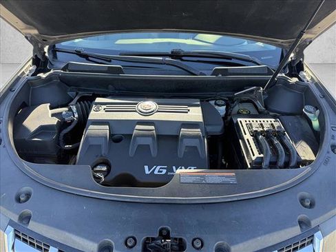 Used 2016 Cadillac SRX Luxury w/ Driver Awareness Package image 25