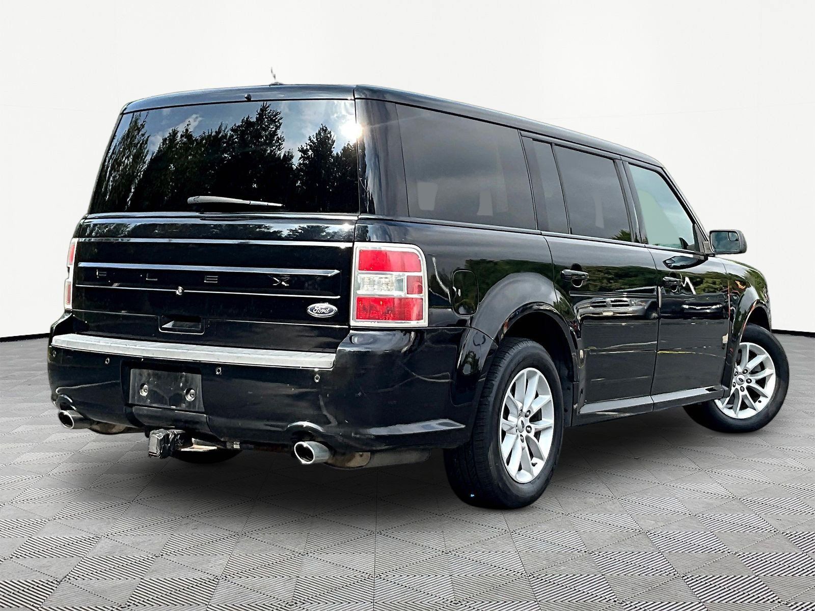 Used 2018 Ford Flex SE FWD image 6