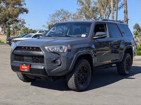 Used 2024 Toyota 4Runner TRD Off-Road Premium image 5