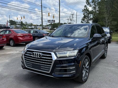 Used 2017 Audi Q7 3.0T Premium Plus AWD/4WD image 3