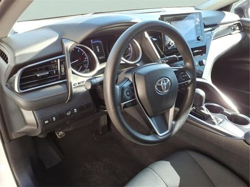 Used 2021 Toyota Camry LE image 14