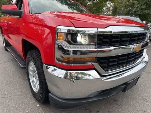 Used 2019 Chevrolet Silverado 1500 LT AWD/4WD image 9