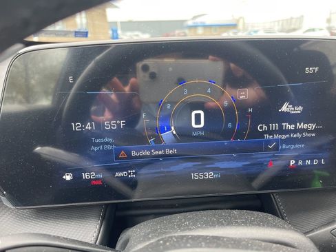 Used 2025 Chevrolet Equinox LT w/ Convenience Package II AWD/4WD image 14