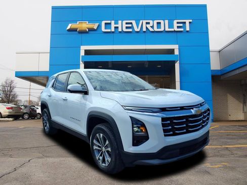New 2026 Chevrolet Equinox LT w/ Convenience Package II image 1