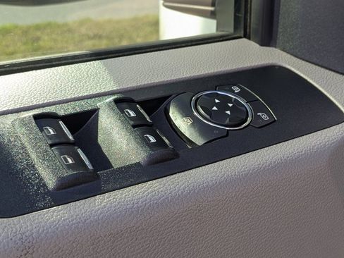 Used 2021 Ford F350 XL w/ Power Equipment Group image 16