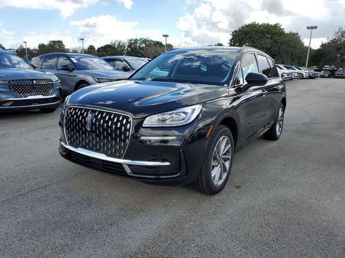 New 2026 Lincoln Corsair Grand Touring AWD/4WD image 2