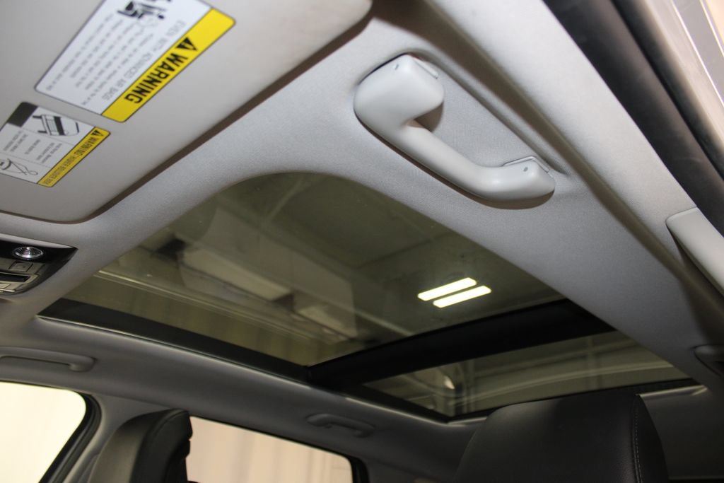 Used 2023 Kia Sportage SX FWD image 19
