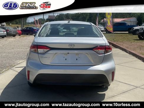 Used 2023 Toyota Corolla LE FWD image 6