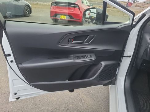 New 2026 Toyota Prius Plug-In Hybrid image 11