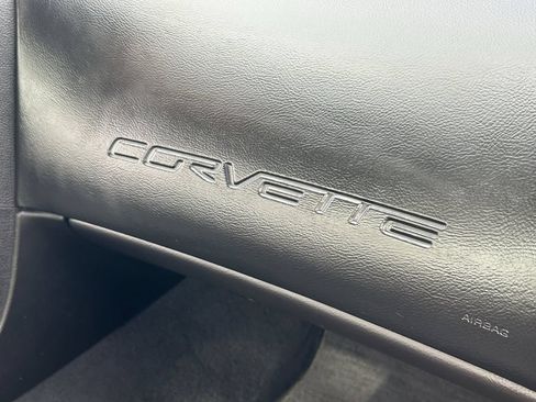 Used 2012 Chevrolet Corvette Convertible w/ 2LT Preferred Equipment Group RWD image 9
