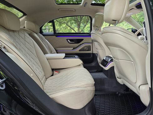 Used 2022 Mercedes-Benz S 580 4MATIC Sedan image 18