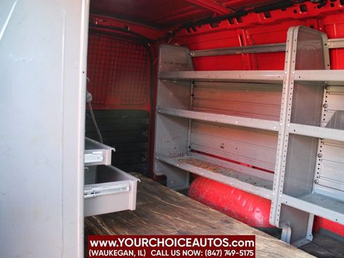 Used 2017 GMC Savana 3500 image 16