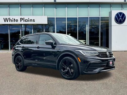 Used 2023 Volkswagen Tiguan SE R-Line