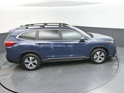 Used 2025 Subaru Ascent Premium AWD/4WD image 34
