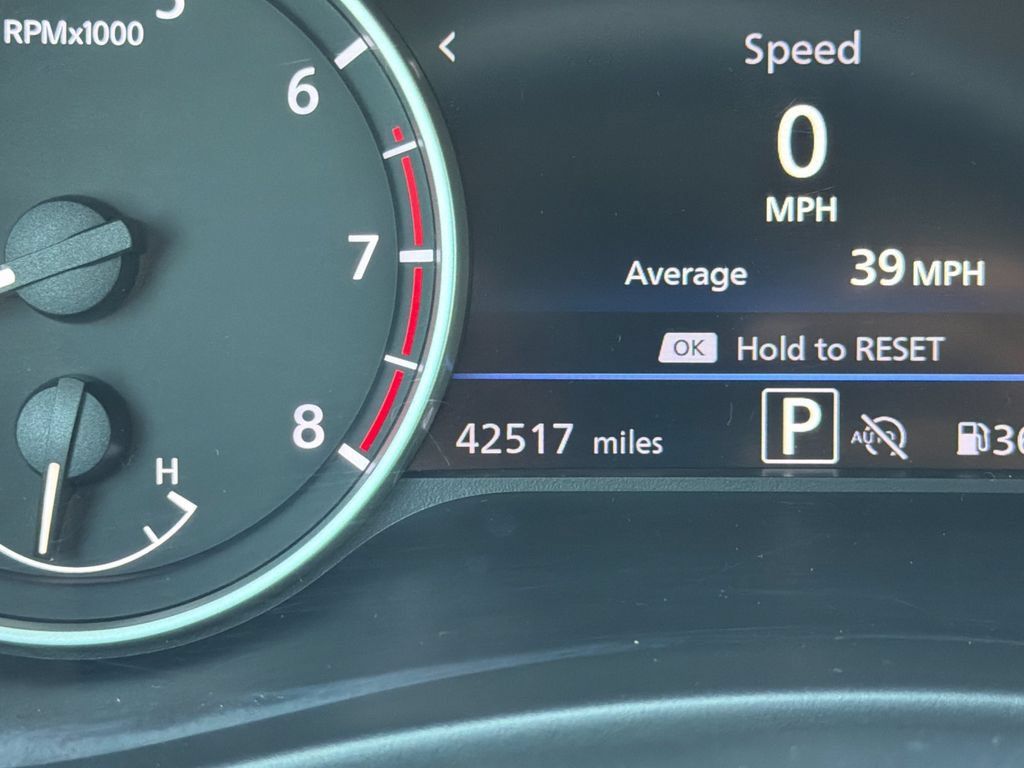 Used 2024 Nissan Sentra SV FWD image 25