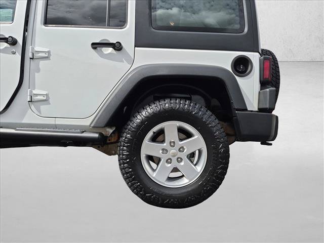 Used 2014 Jeep Wrangler Unlimited Sport w/ Quick Order Package 24S AWD/4WD image 20