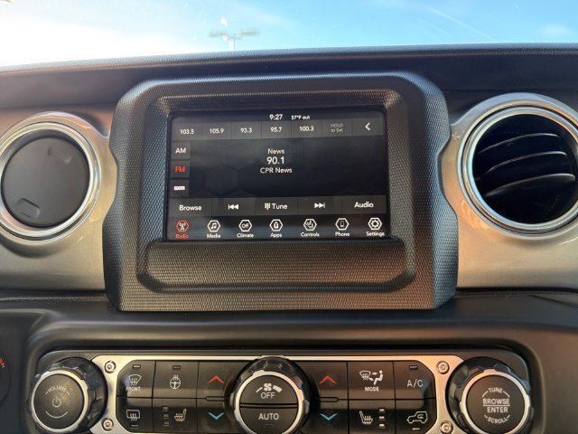 Used 2019 Jeep Wrangler Unlimited Sahara w/ Safety Group AWD/4WD image 28