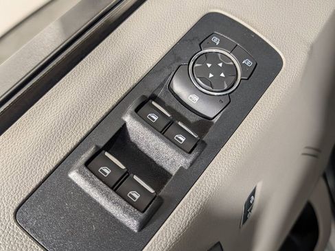 Certified 2019 Ford F150 XLT image 21