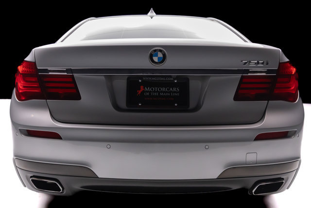 Used 2014 BMW 750i RWD image 26