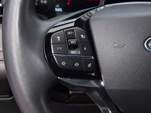 Certified 2025 Ford Explorer Platinum w/ LUX Leather Package image 24