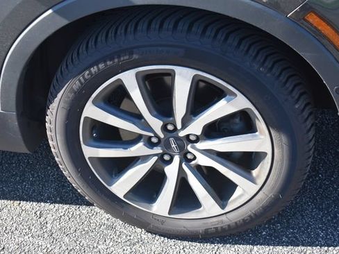 Used 2019 Lincoln MKC Reserve AWD/4WD image 11