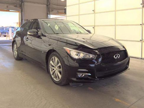 Used 2014 INFINITI Q50 Premium w/ Deluxe Touring Package image 3