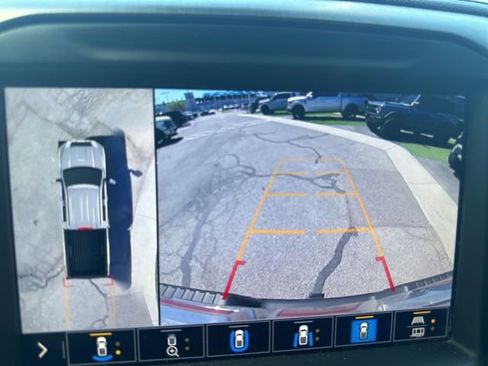 Used 2023 GMC Sierra 2500 Denali image 17