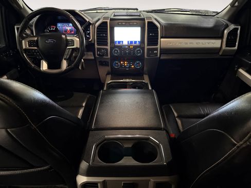 Used 2021 Ford F350 Lariat w/ Chrome Package image 13