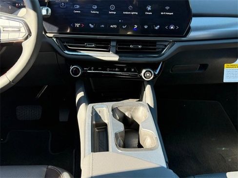 New 2026 Chevrolet Equinox EV RS image 10