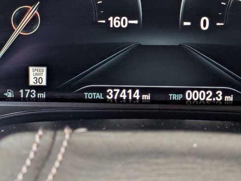 Used 2019 BMW 540i w/ Convenience Package RWD image 31