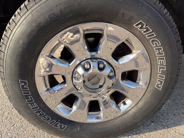 Used 2019 Ford F350 XL w/ Power Equipment Group AWD/4WD image 9