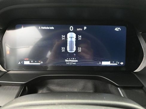 Used 2024 Jeep Grand Cherokee Altitude AWD/4WD image 36