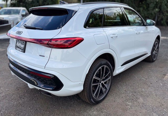 New 2026 Audi Q5 Premium Plus AWD/4WD image 8