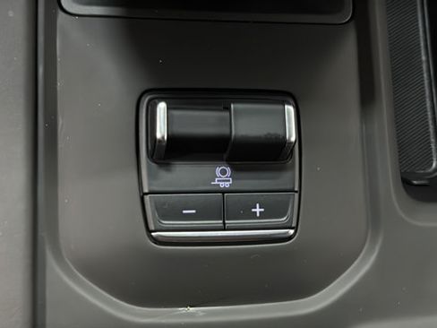 Used 2026 GMC Sierra 1500 Denali Ultimate AWD/4WD image 36