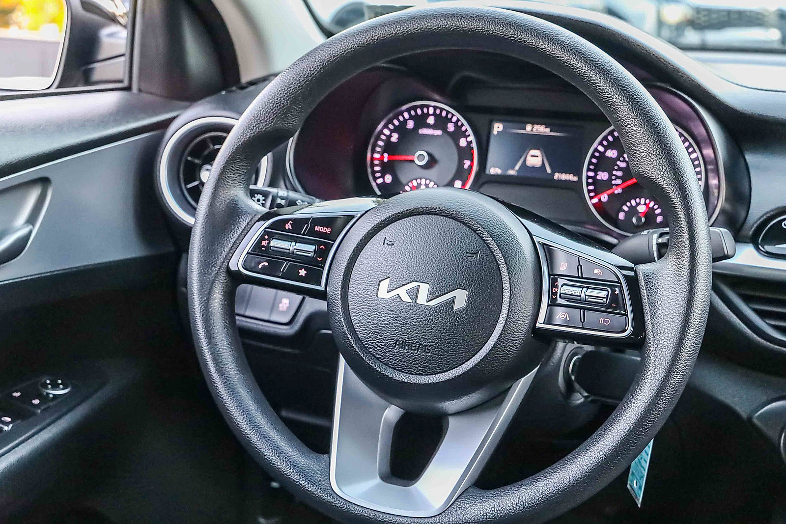 Certified 2023 Kia Forte LXS FWD image 14
