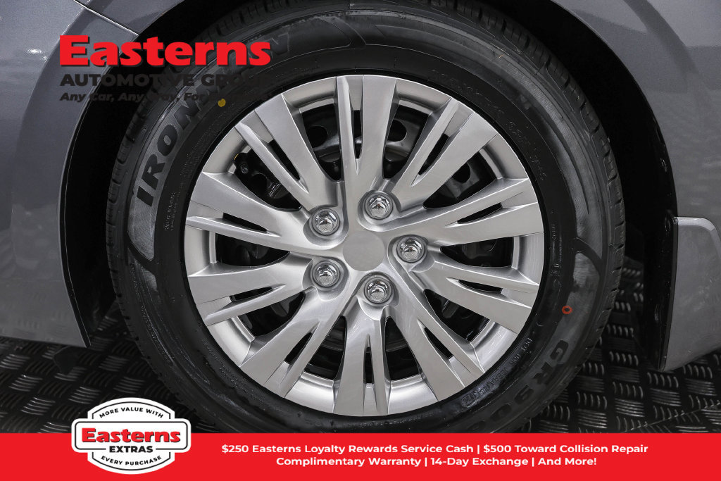 Used 2023 Nissan Sentra S FWD image 33